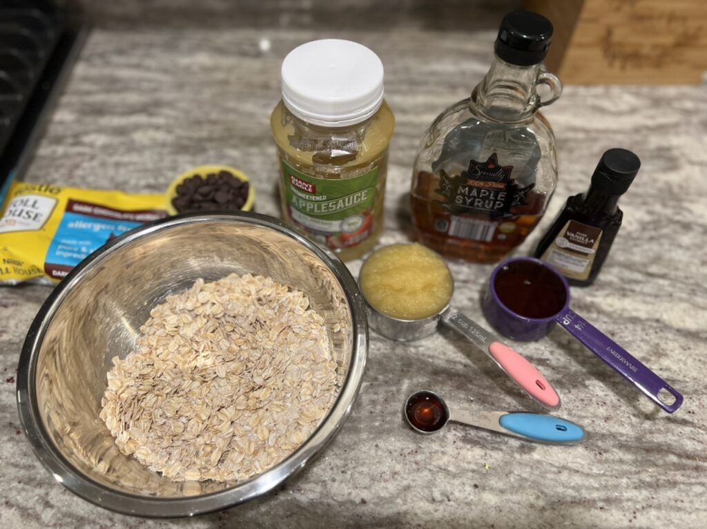 Vegan Oatmeal Chocolate Chip Cookies