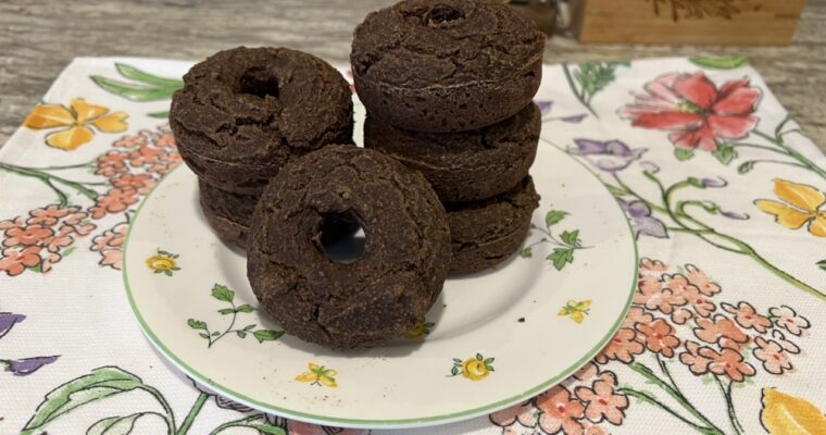 Vegan Oil Free Chocolate Donuts